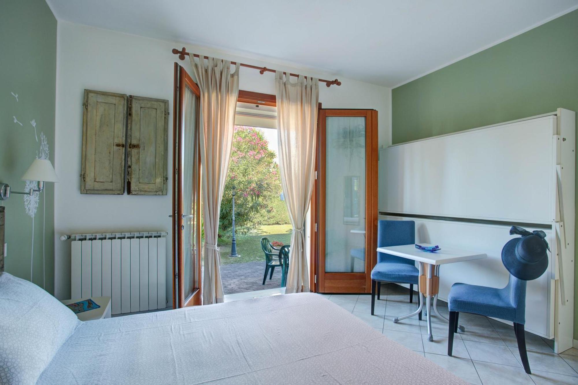 Two Connecting Double Rooms