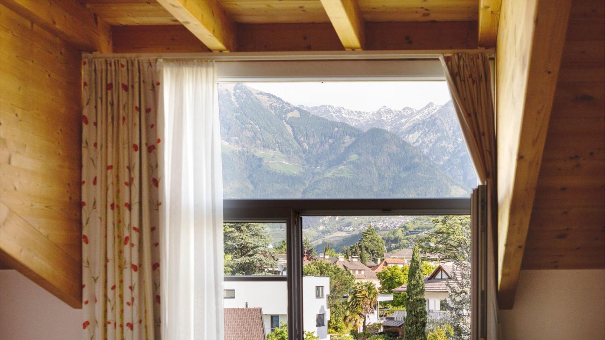 Standard Double Room Vista