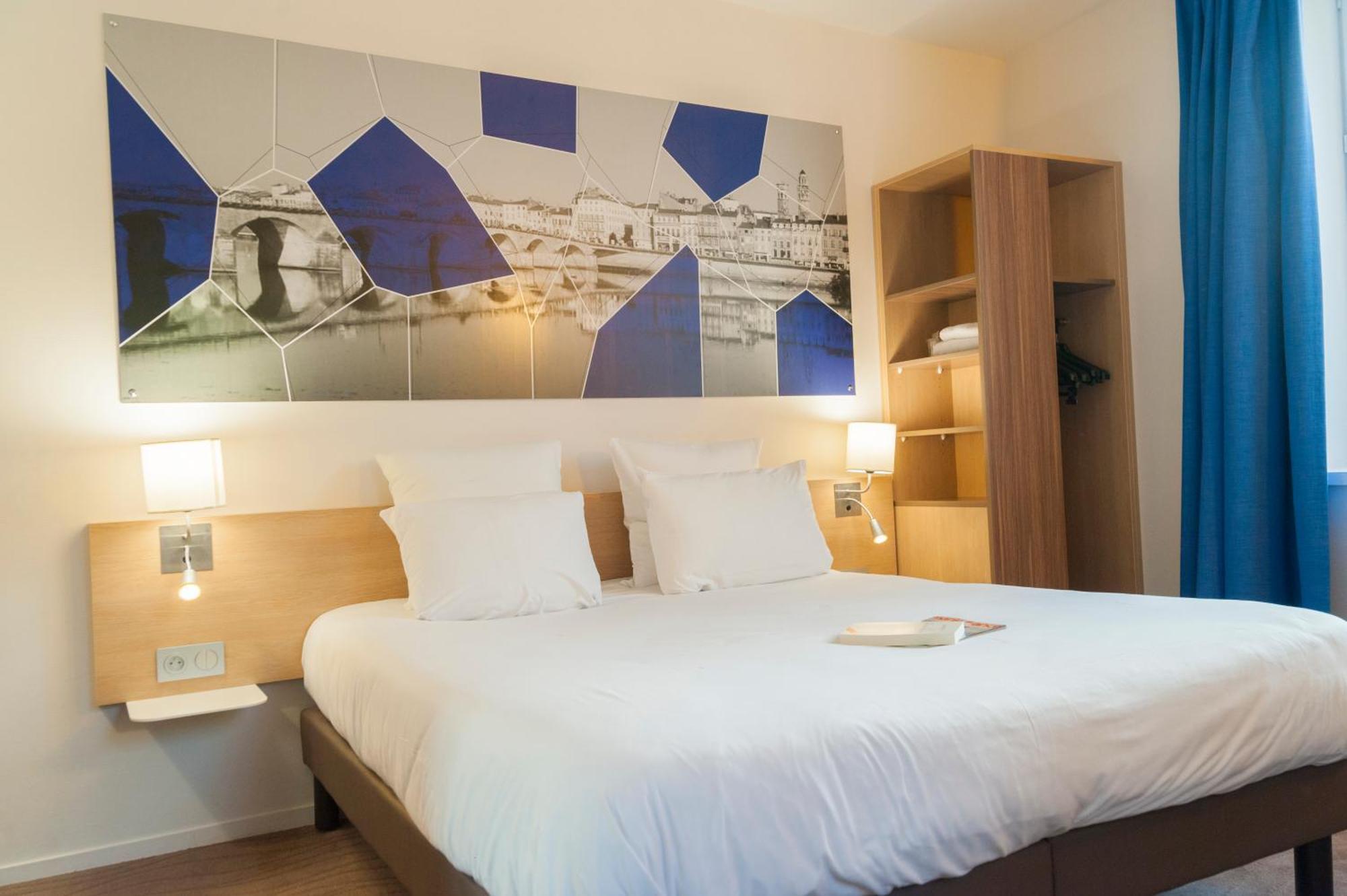 Standard Room Double Bed,1605366412:JPEG