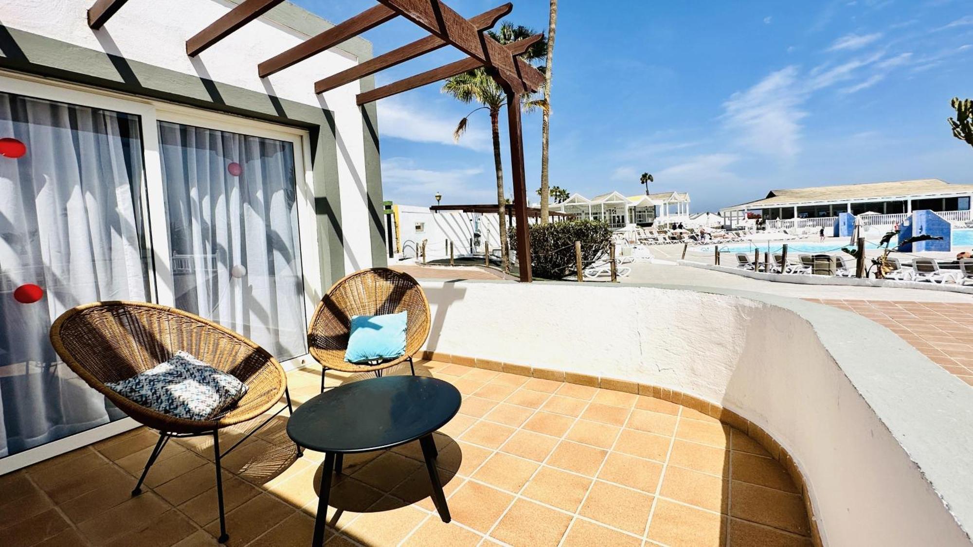 One-Bedroom Bungalow Pool View