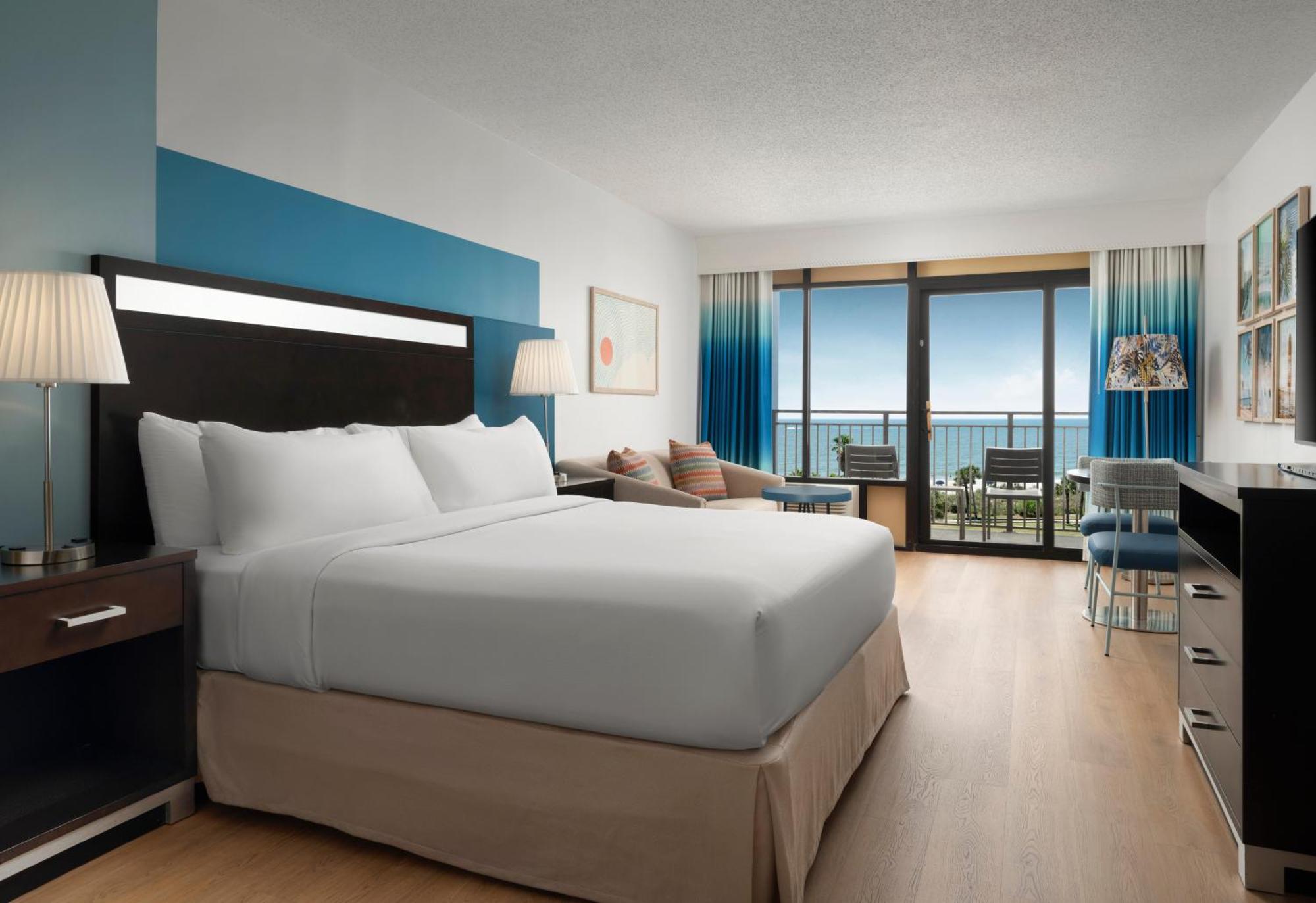 1 King Oceanview, with Sofa bed and balcony