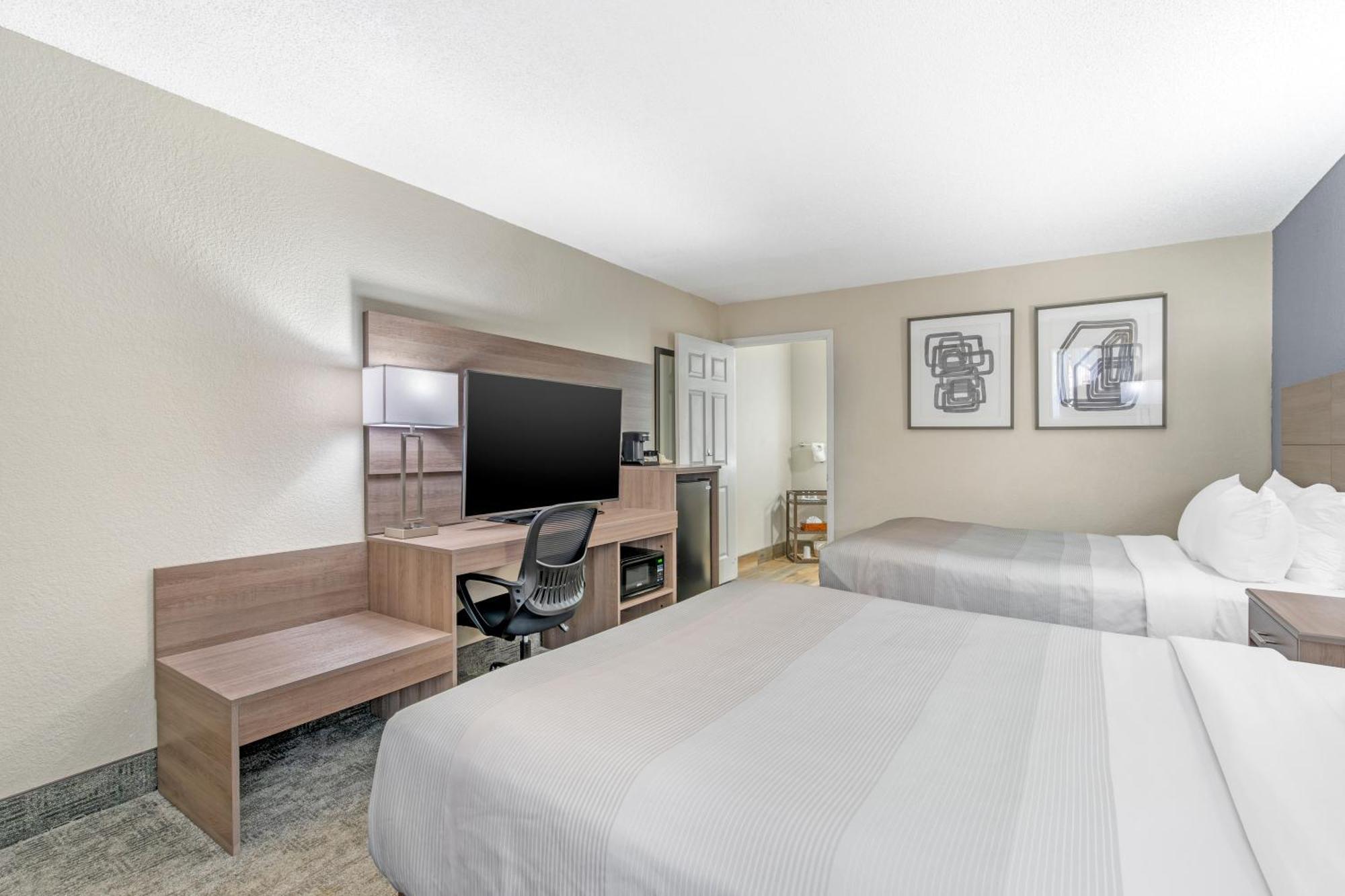 Queen Room Two Queen Beds Accessible or Non-Smoking
