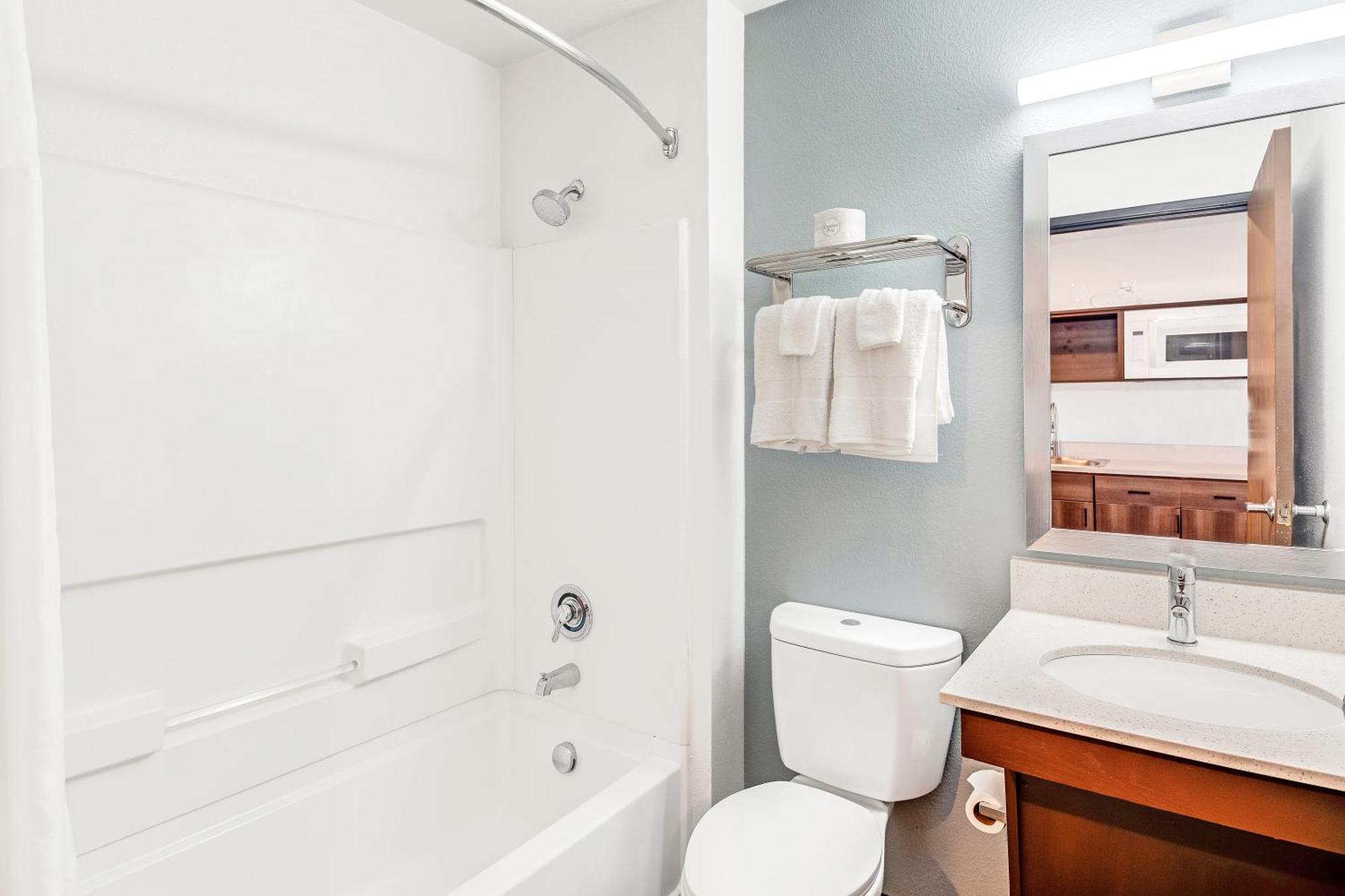 Double Room with Two Double Beds - Non-Smoking