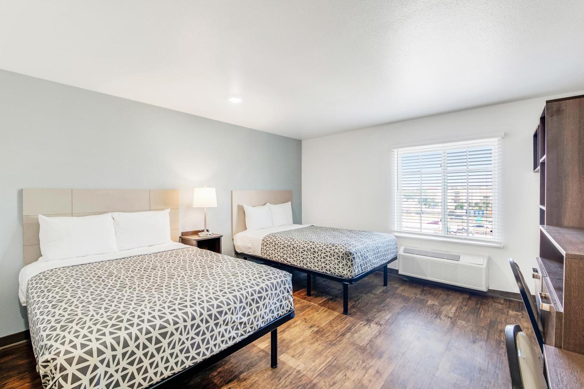 Double Room Two Double Beds Non-Smoking
