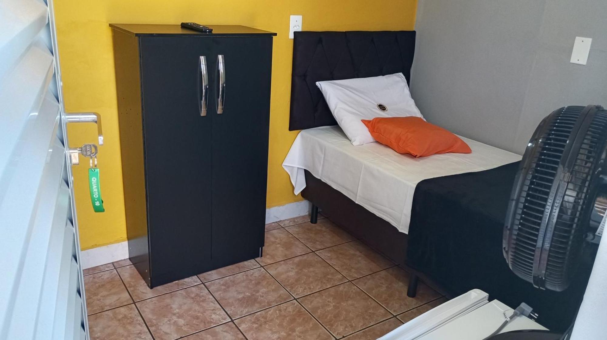 Single Room Private Bathroom
