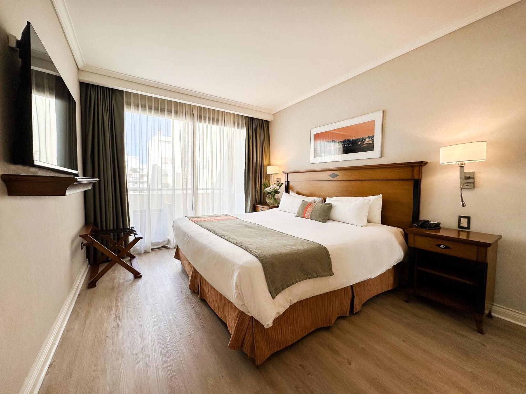 King Suite Spa Bath