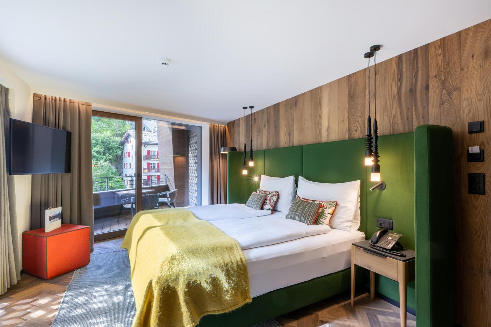 Large Twin Room Balcony
