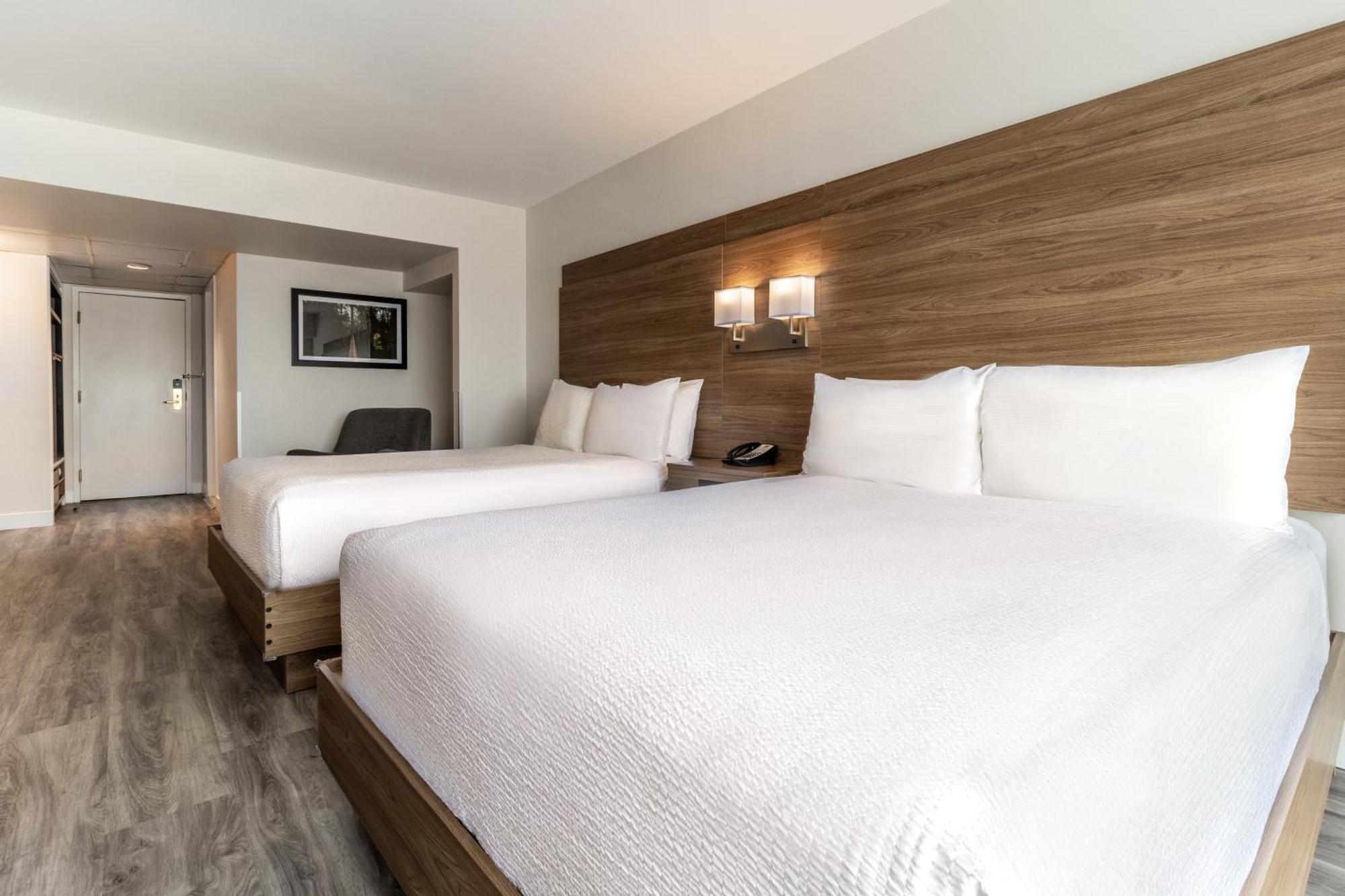 Two Queen Beds