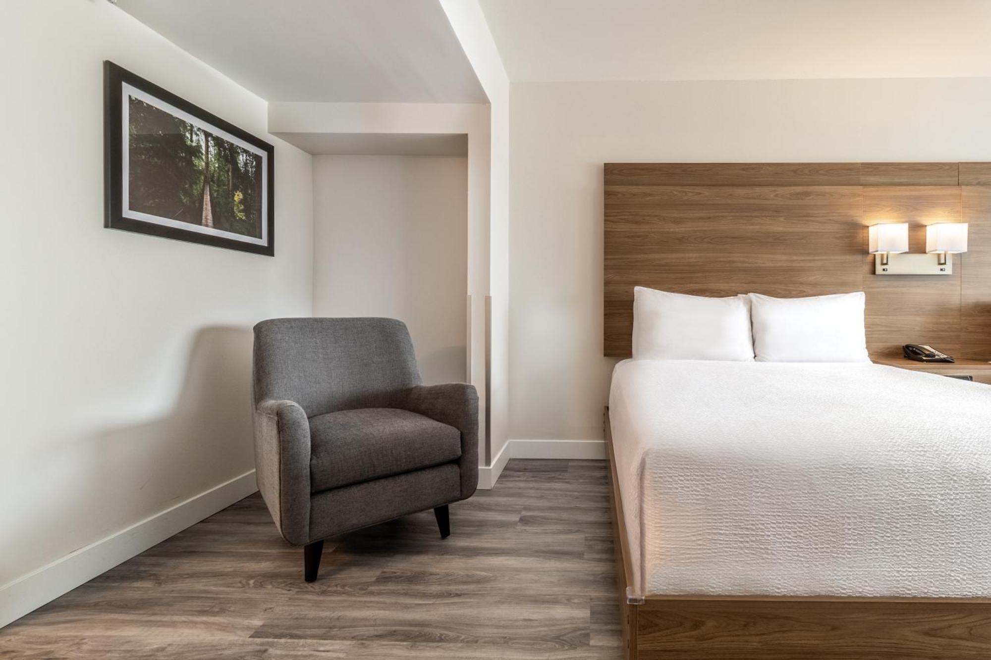 Two Queen Beds