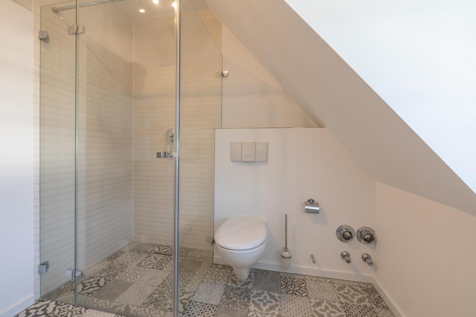 Standard Double Suite