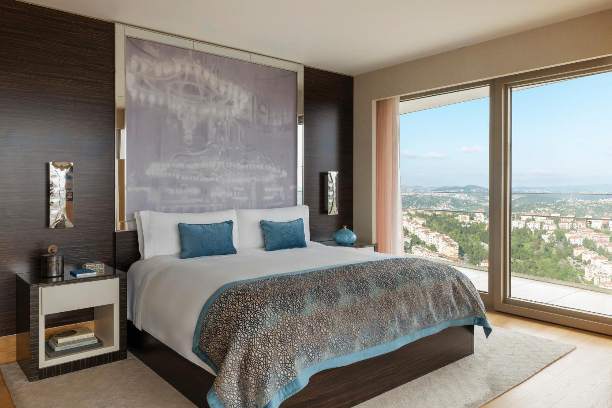 One-Bedroom King Suite City View,1770948115:JPEG