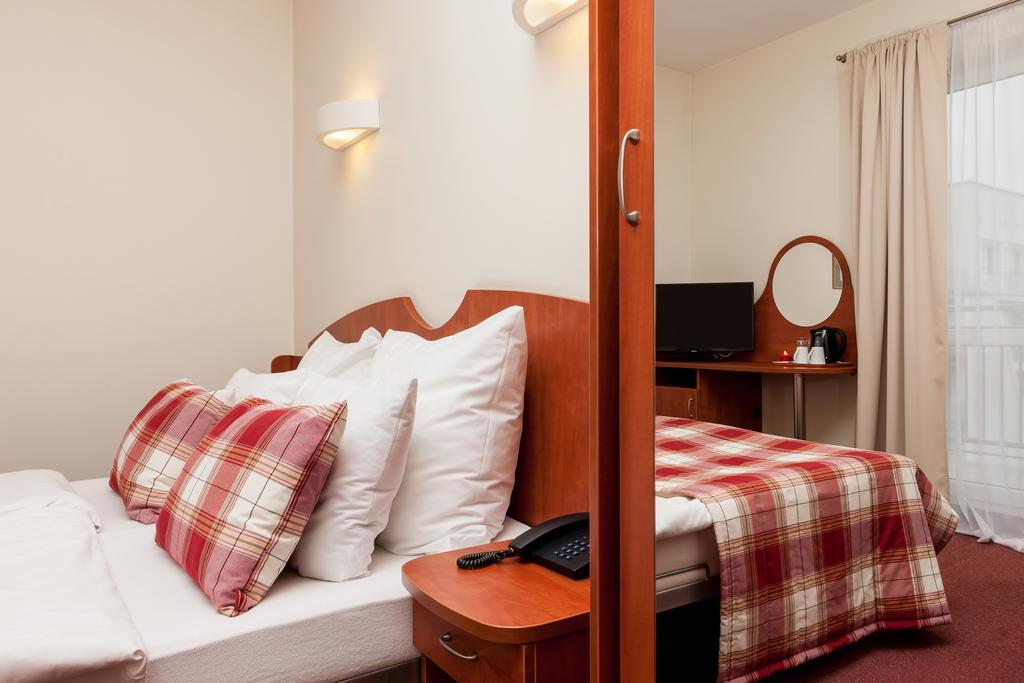 Budget Double Room,173353974:JPEG