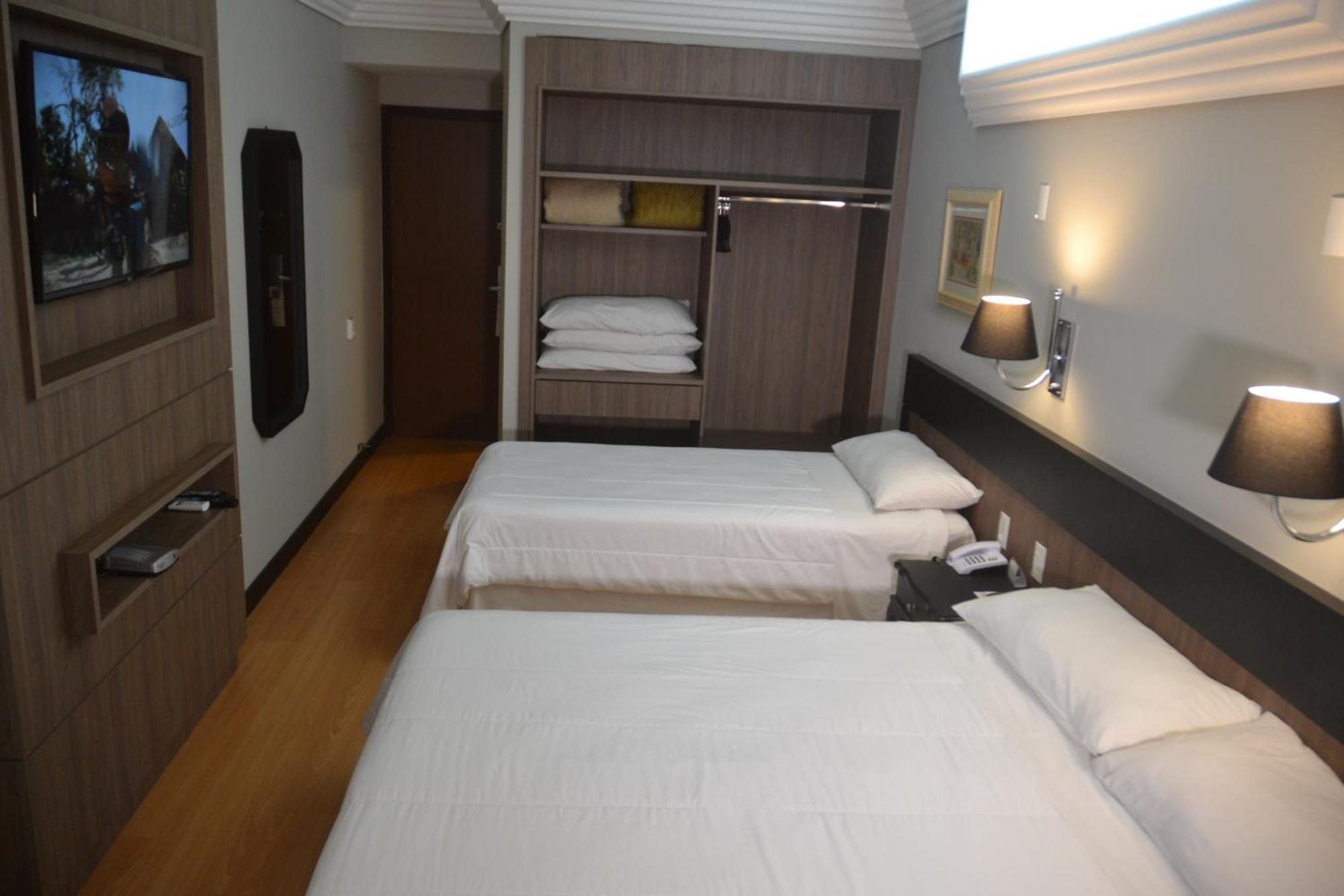 Luxury Triple Room