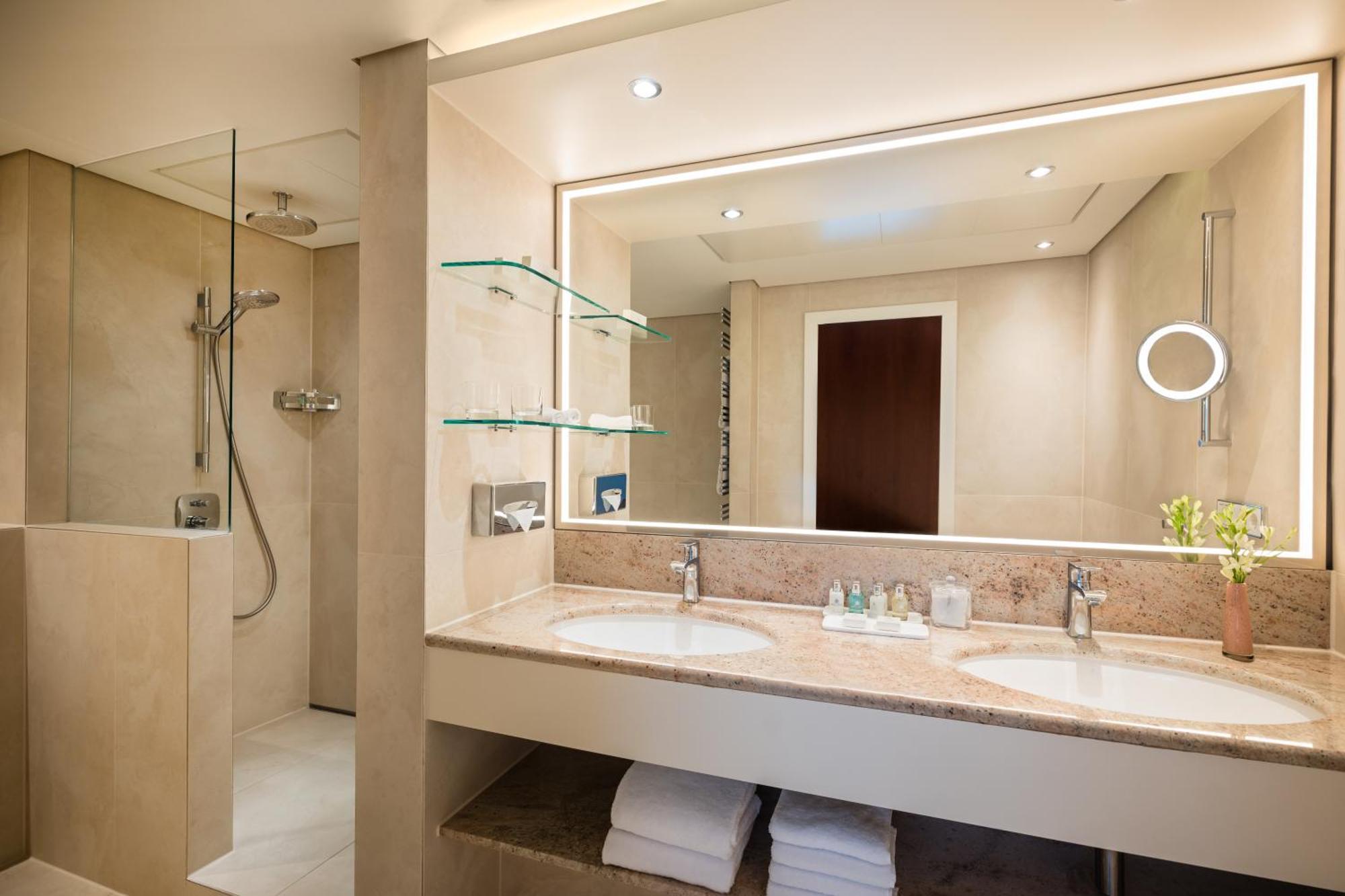 Penthouse Suite