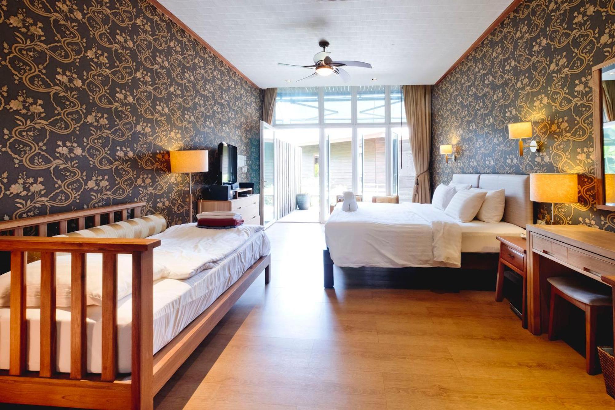 Family One-Bedroom