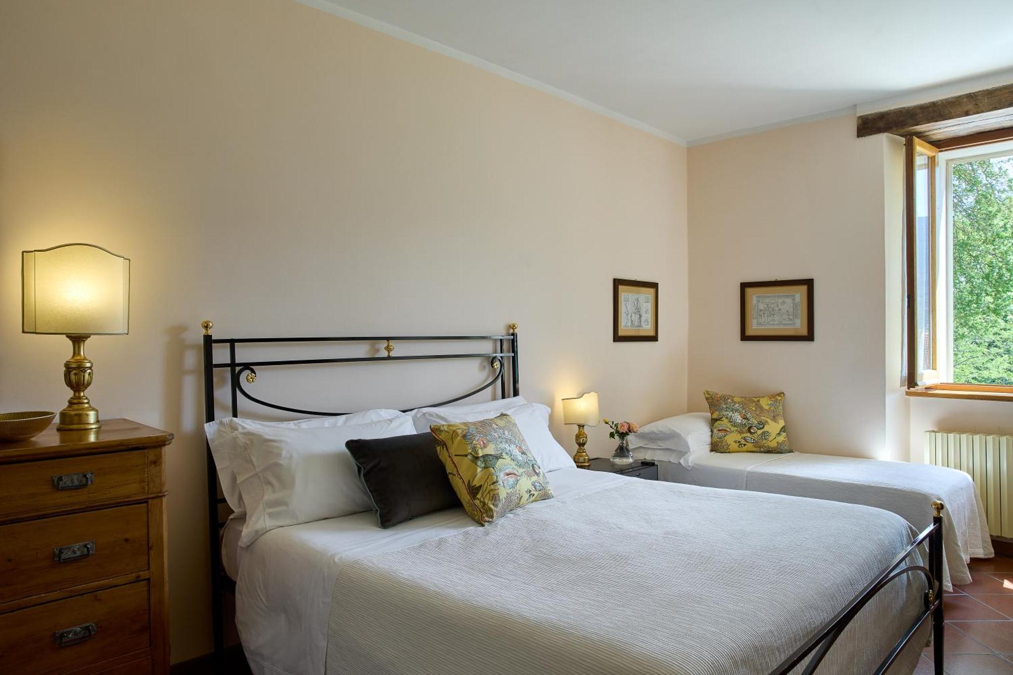 Classic Triple Room,1611055674:JPEG