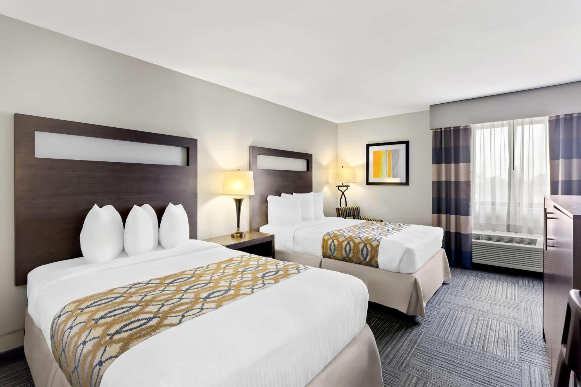 Double Room Two Double Beds Accessible