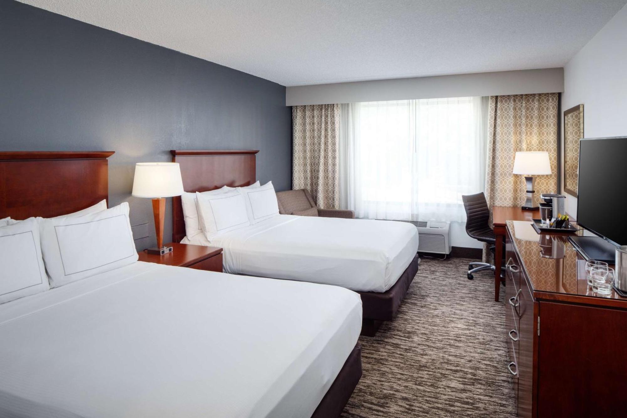 Queen Room Two Queen Beds