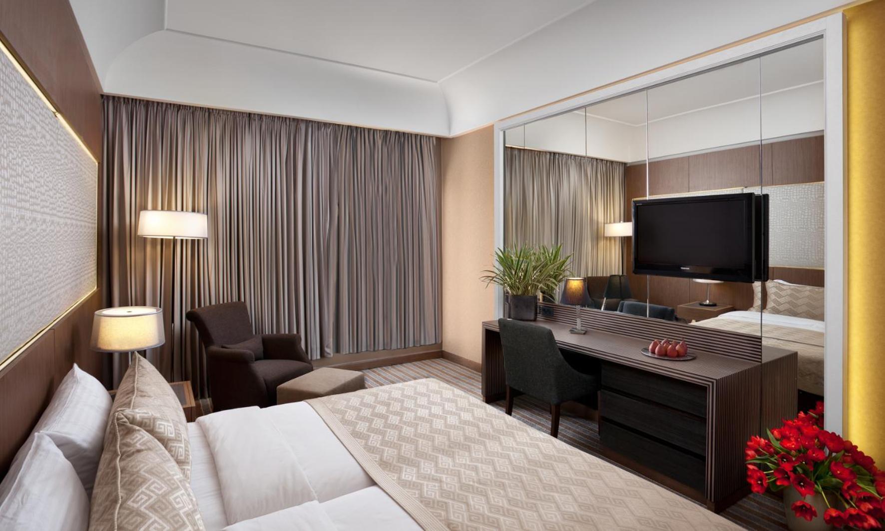 Executive Room