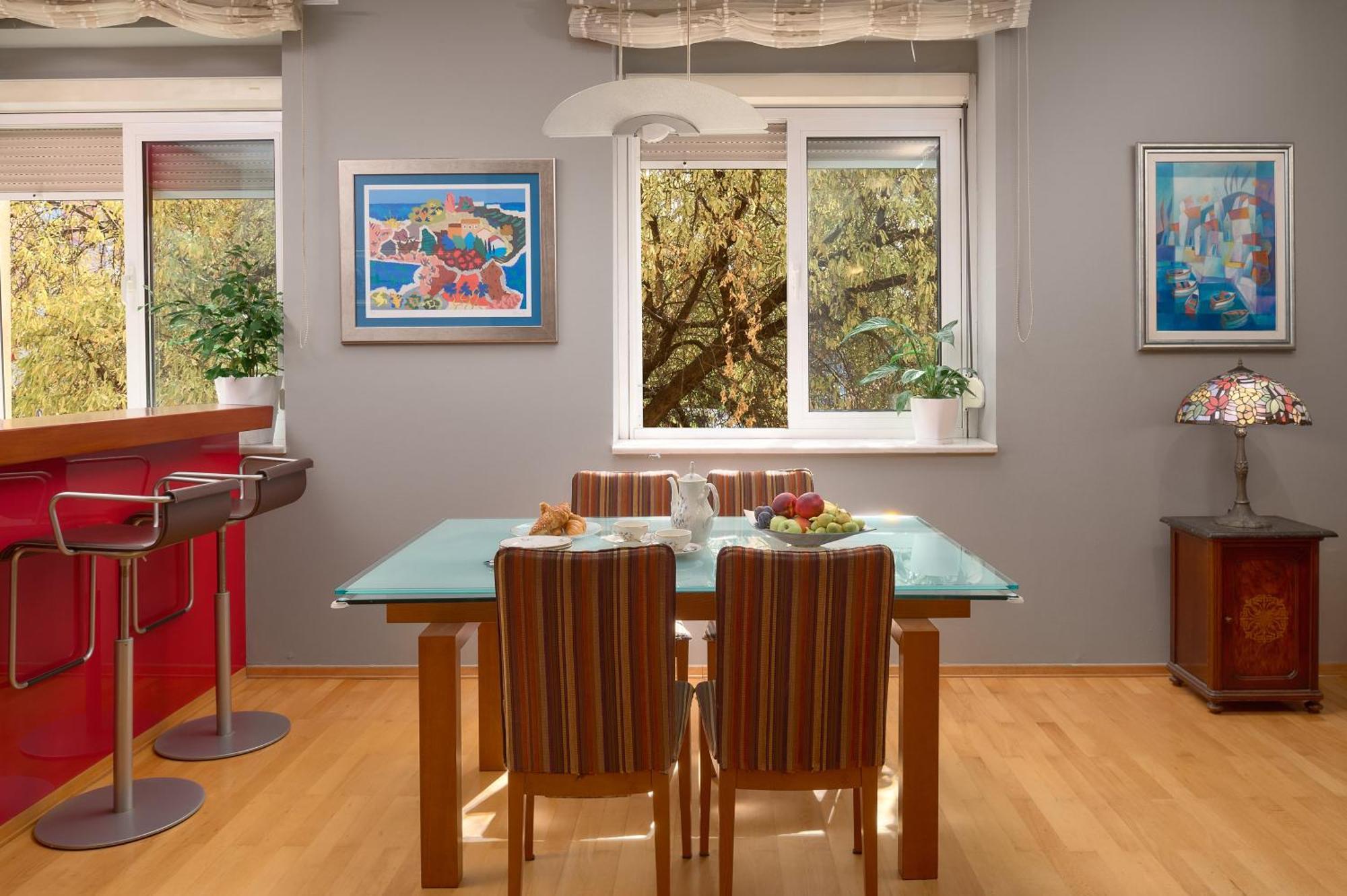 Three-Bedroom Superior Apartment,1608295194:JPEG