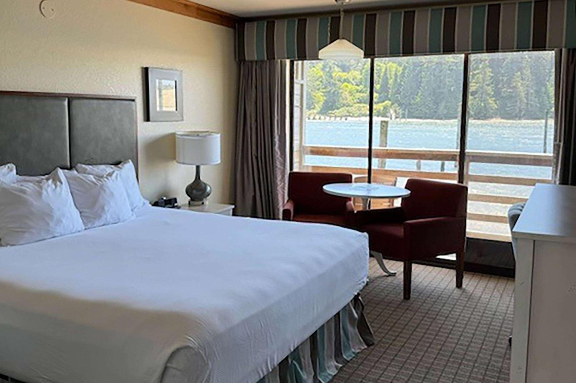 King Room River View Non-Smoking,1770498987:JPEG