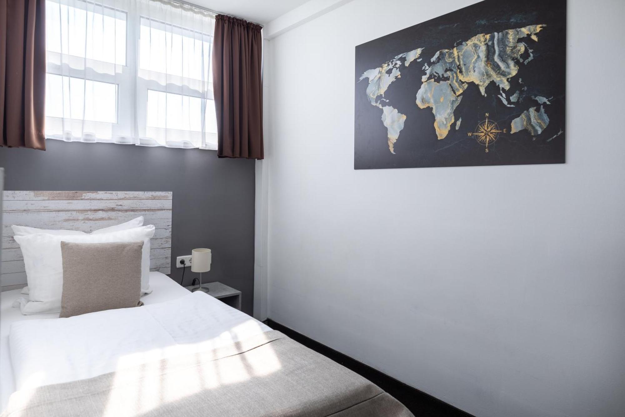 Economy Single Room