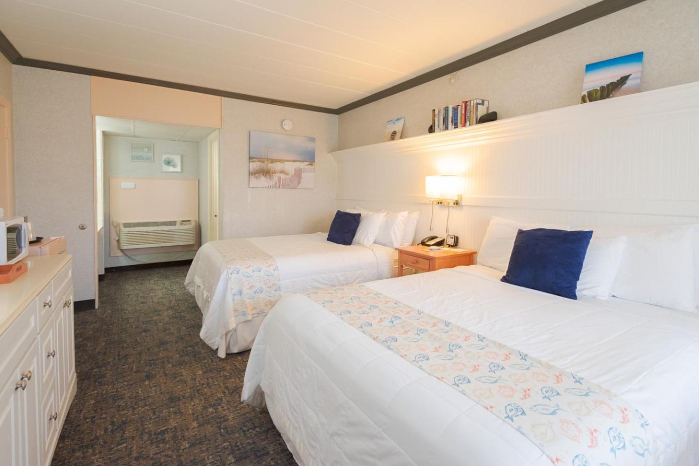 Standard Room Two Queen Beds Pool Side Downstairs