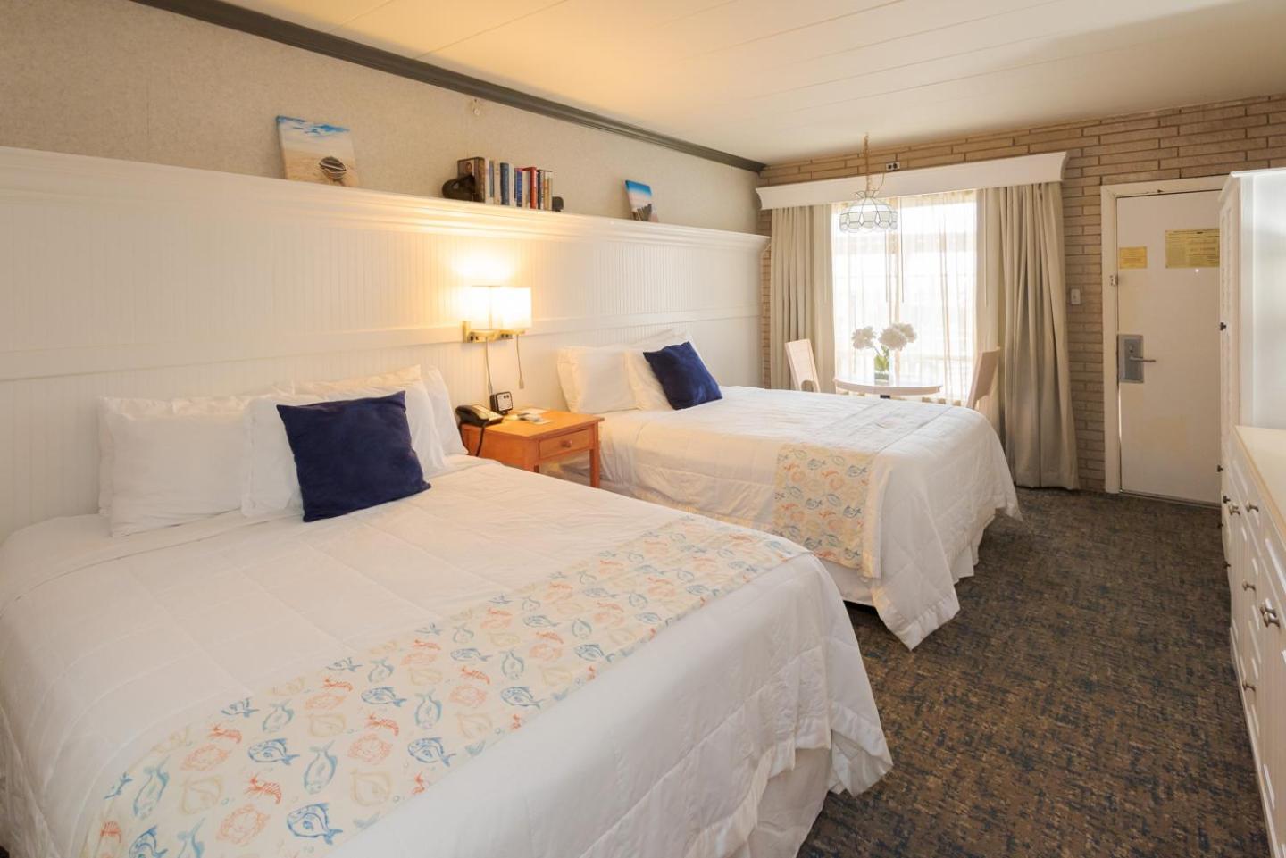 Standard Room Two Queen Beds Pool Side Downstairs