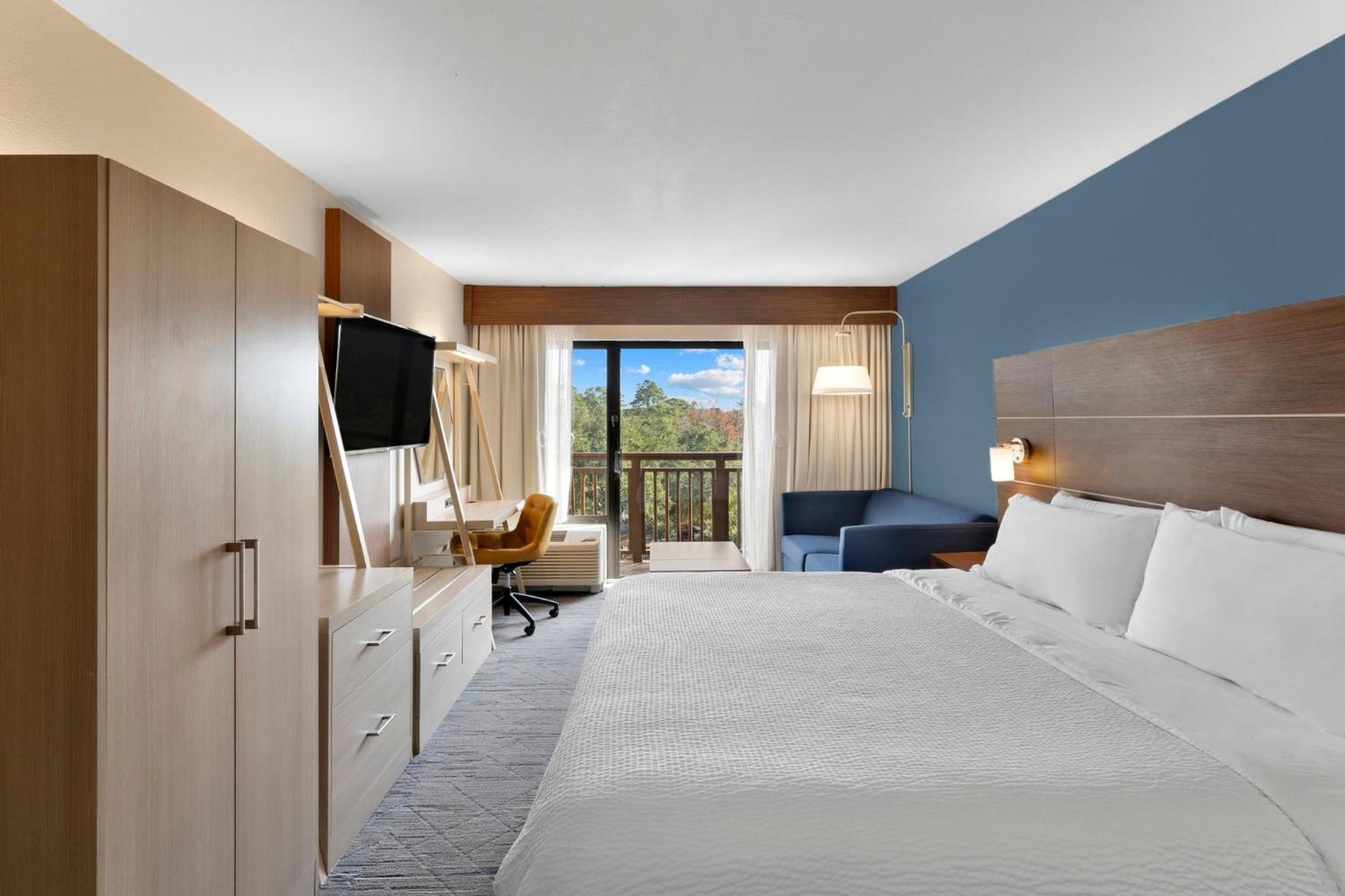Standard Room,1535378350:JPEG
