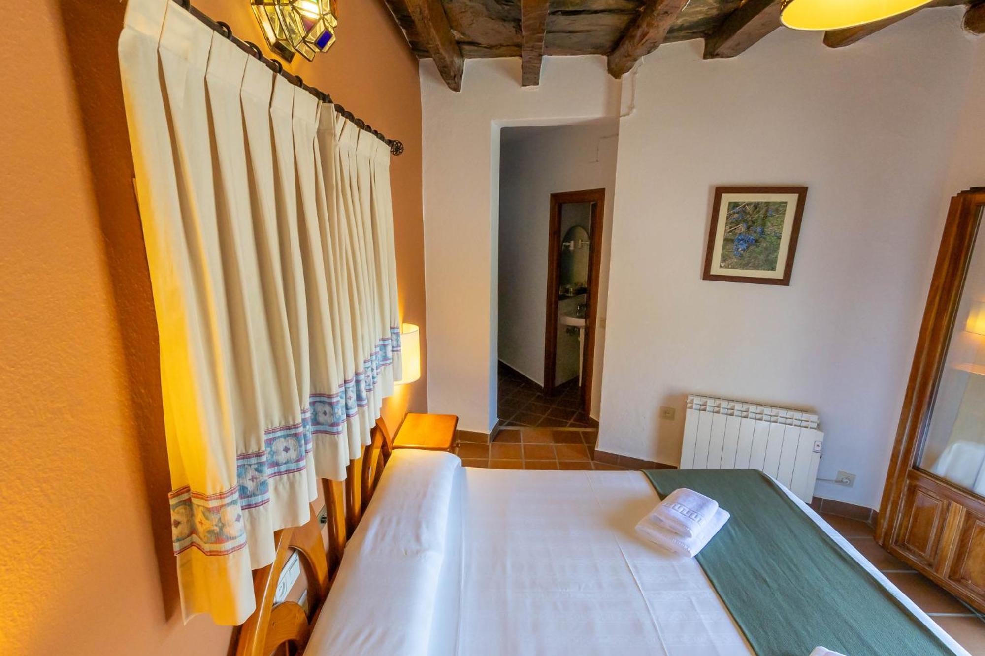 Double room balcony mountain view