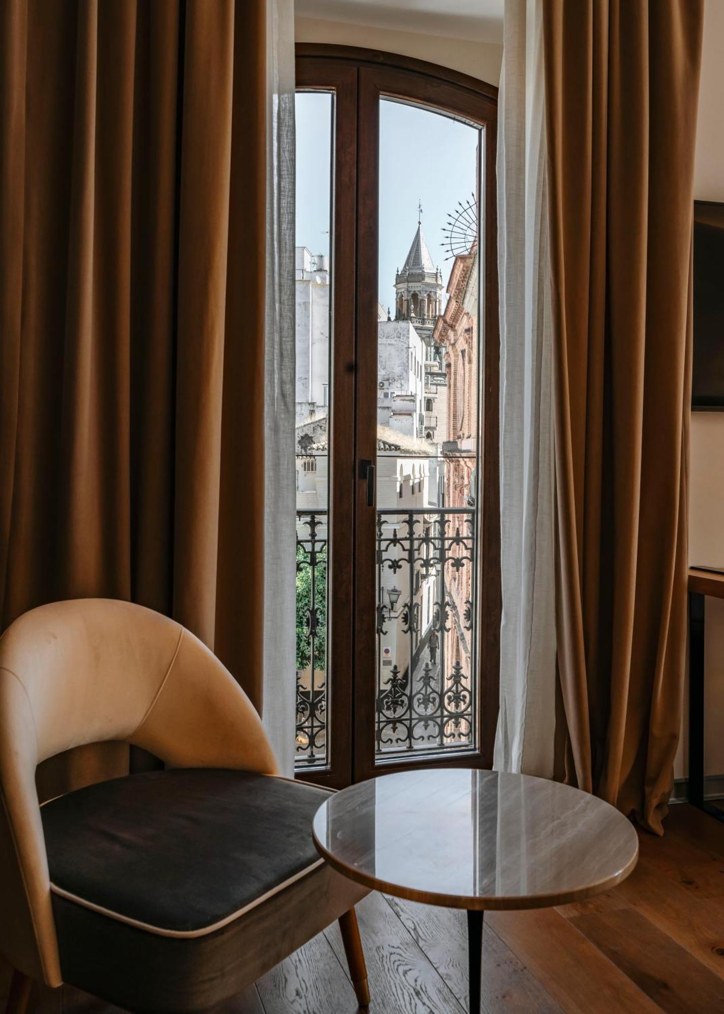 Junior Suite,1608826176:JPEG