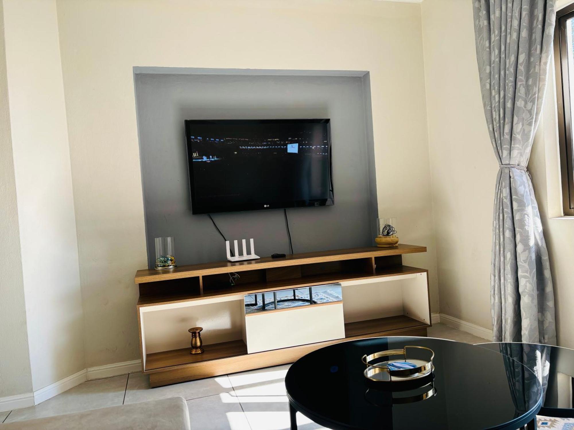 Junior King Suite Ocean View