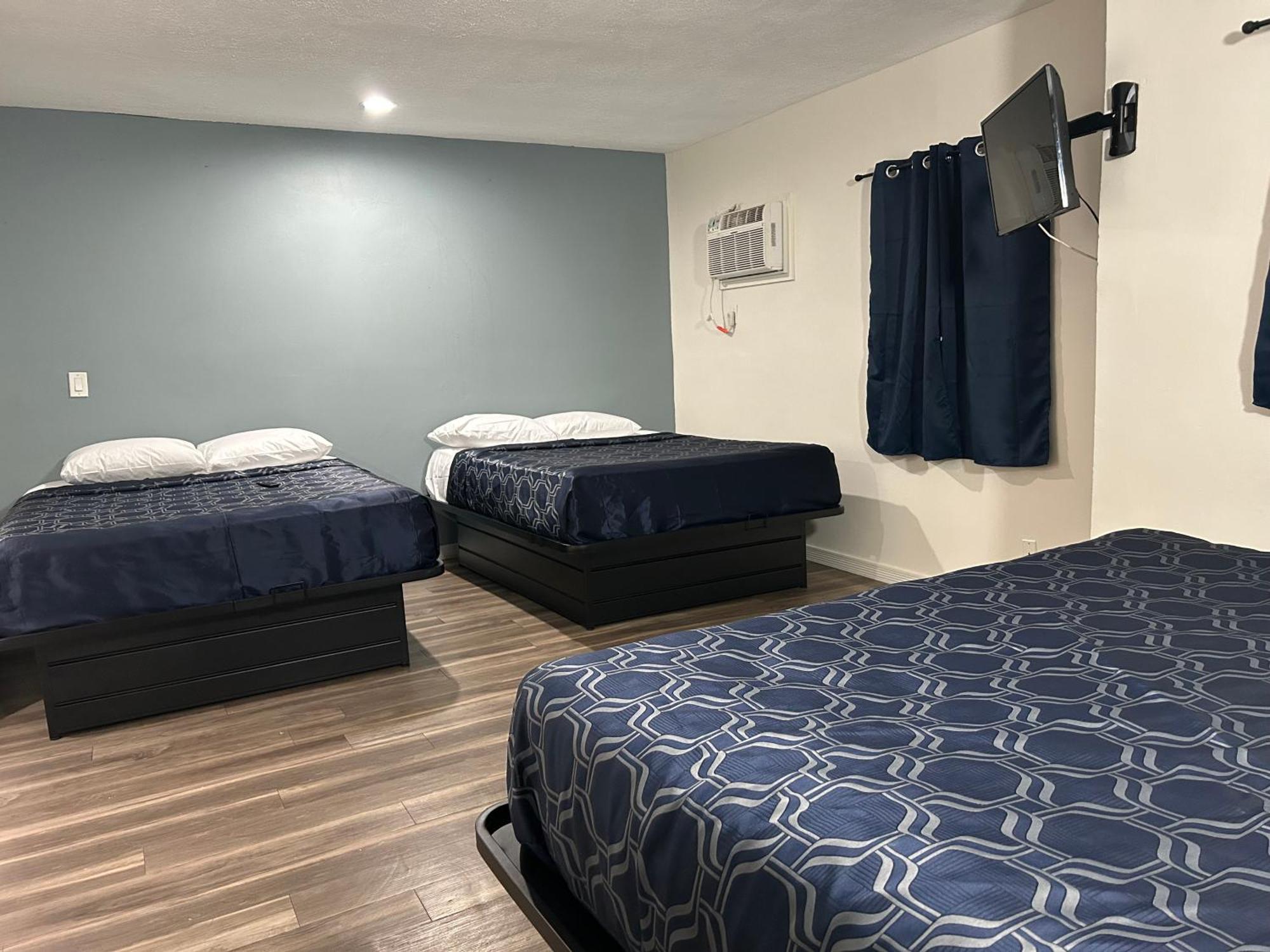 Double or Twin Room,1609310508:JPEG