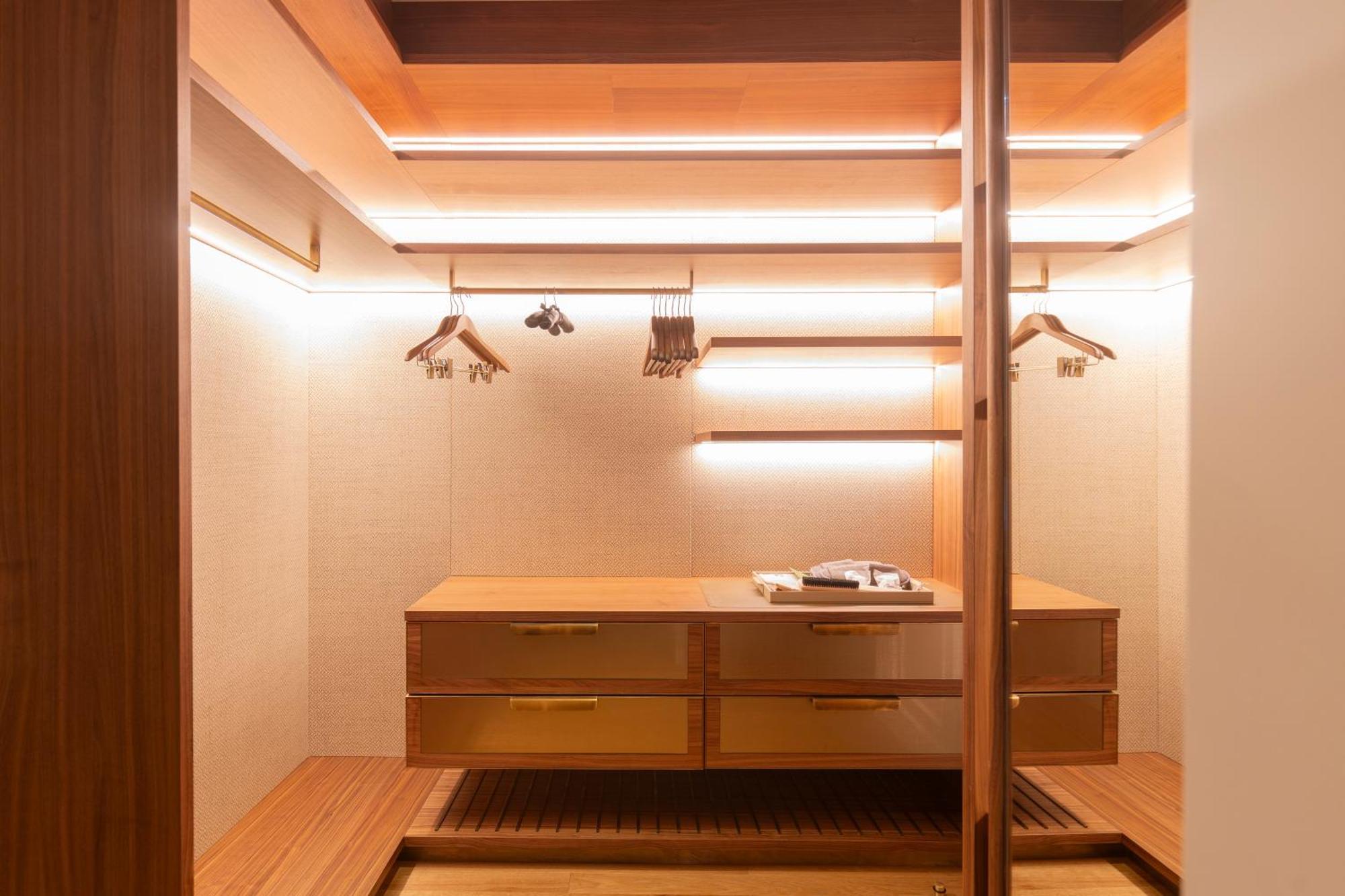 Executive Suite Cloister