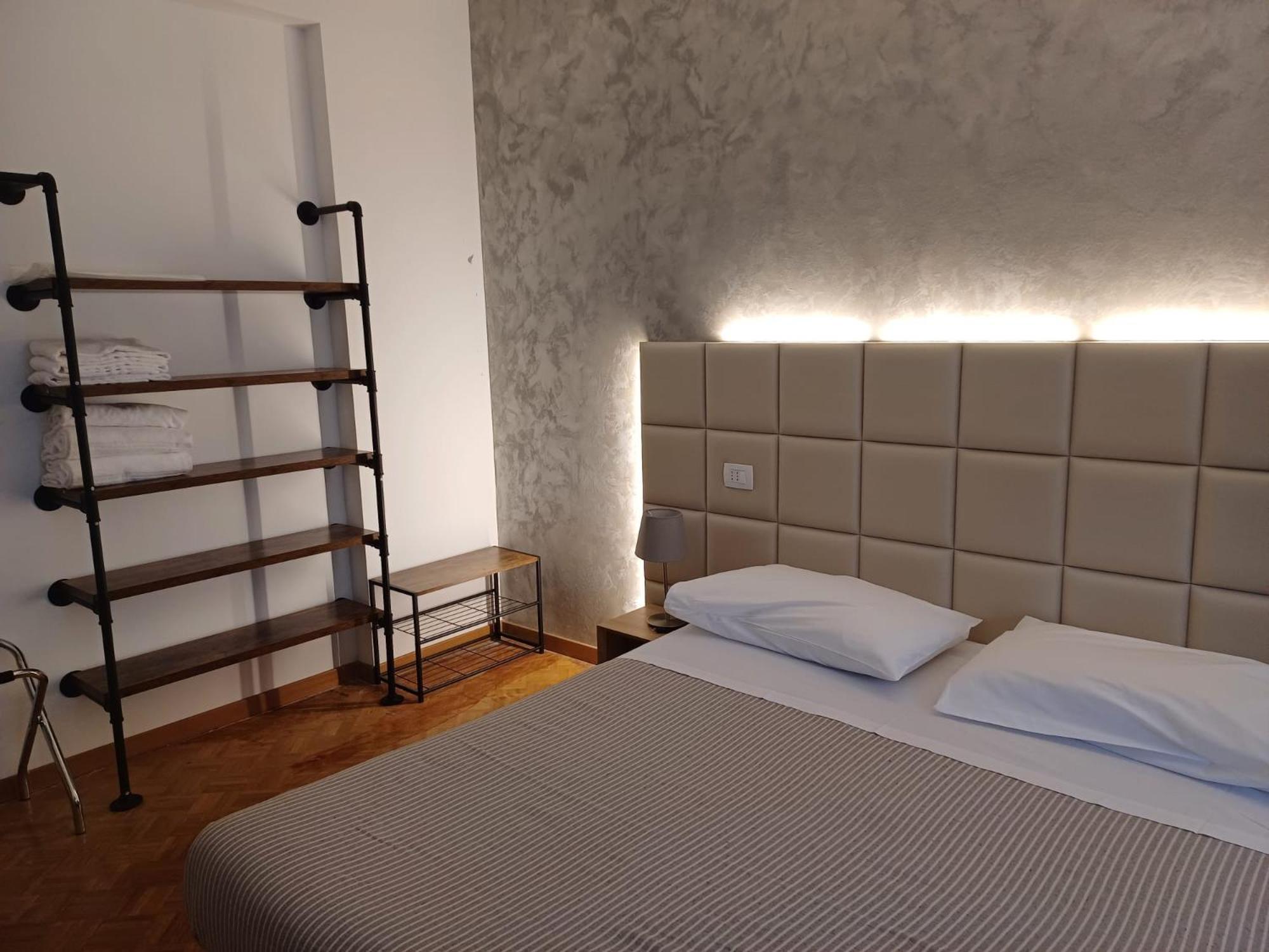 Basic Triple Room