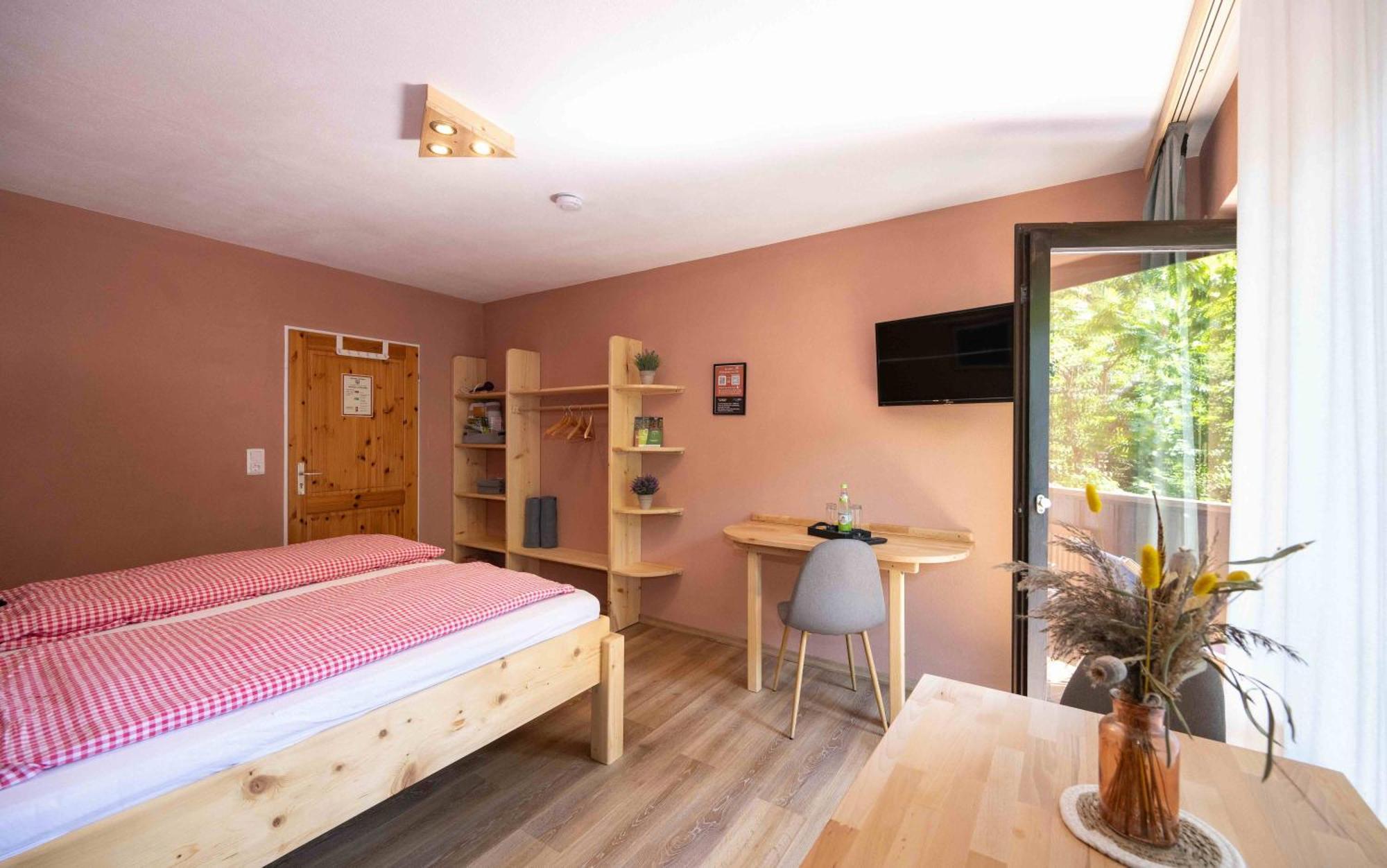 Double Room Private Bathroom