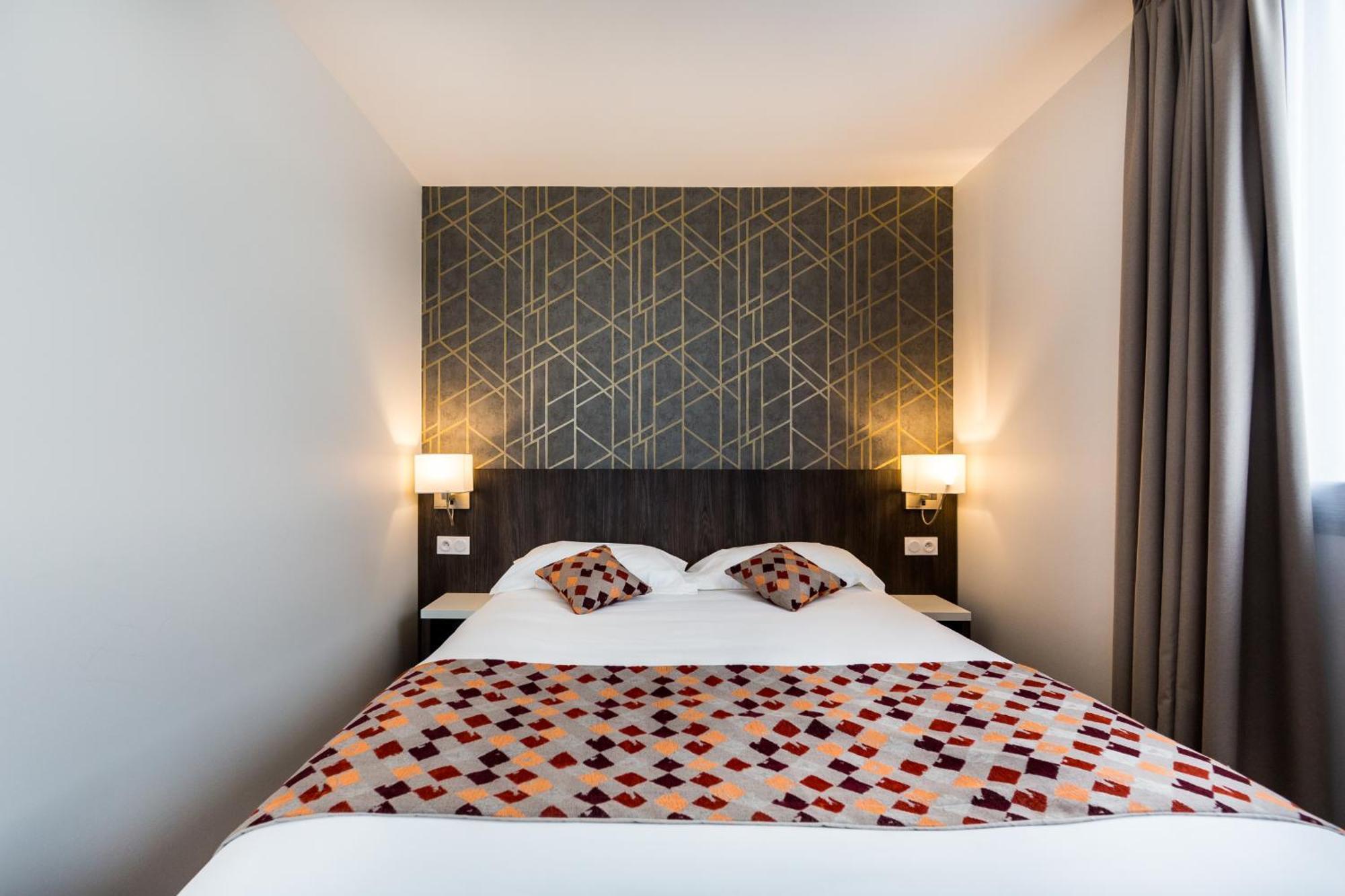 Double Room,1609366786:JPEG