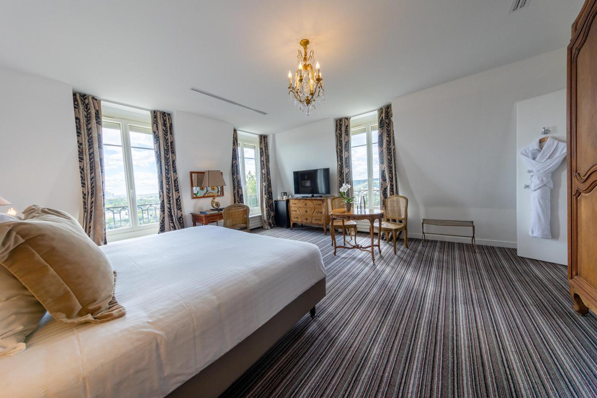 Junior suite Double ou Lits Jumeaux avec Vue Panoramique sur Paris