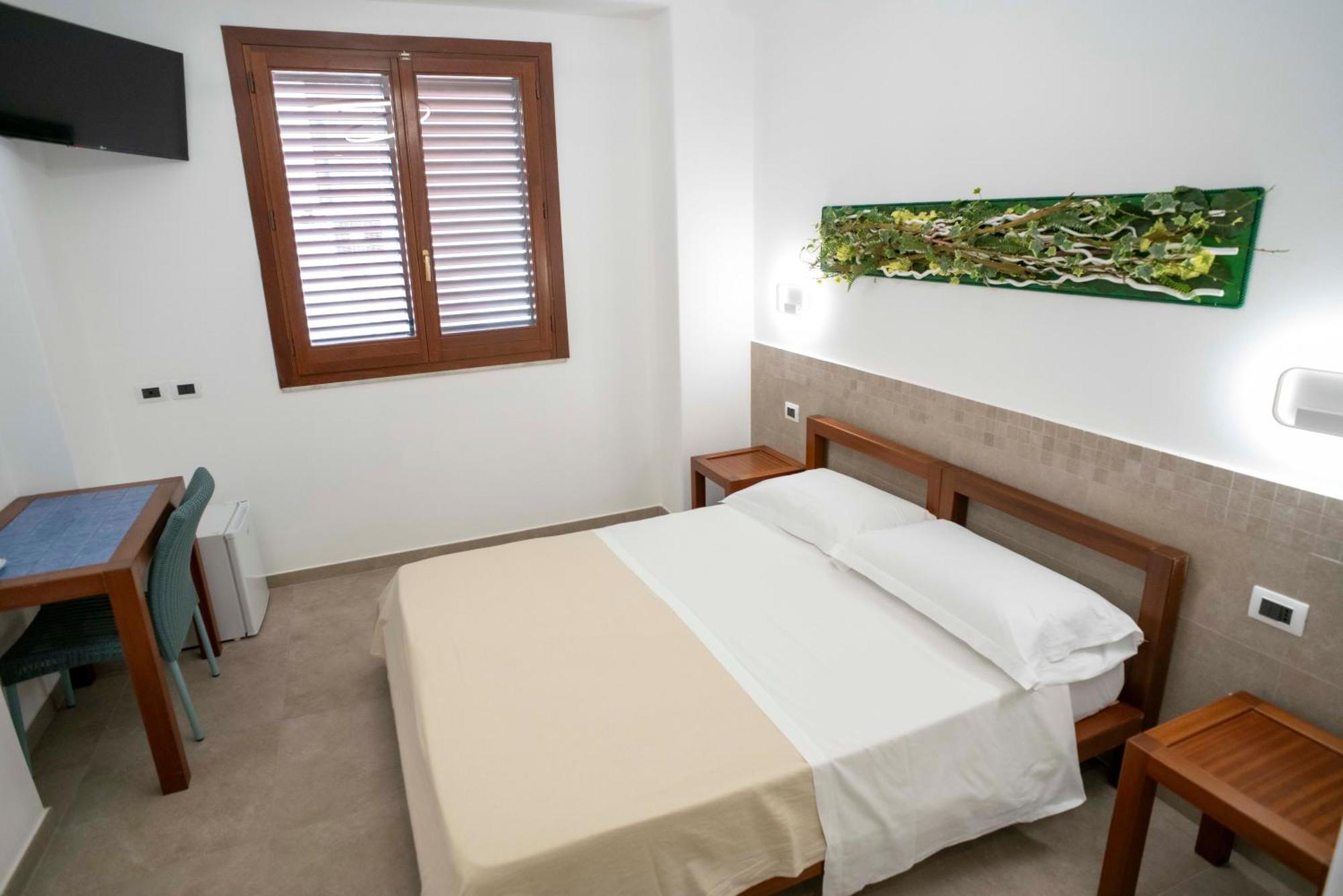 Double or Twin Room,1609717909:JPEG