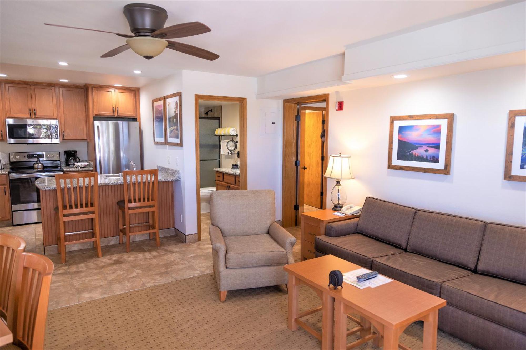 Deluxe One-Bedroom Suite