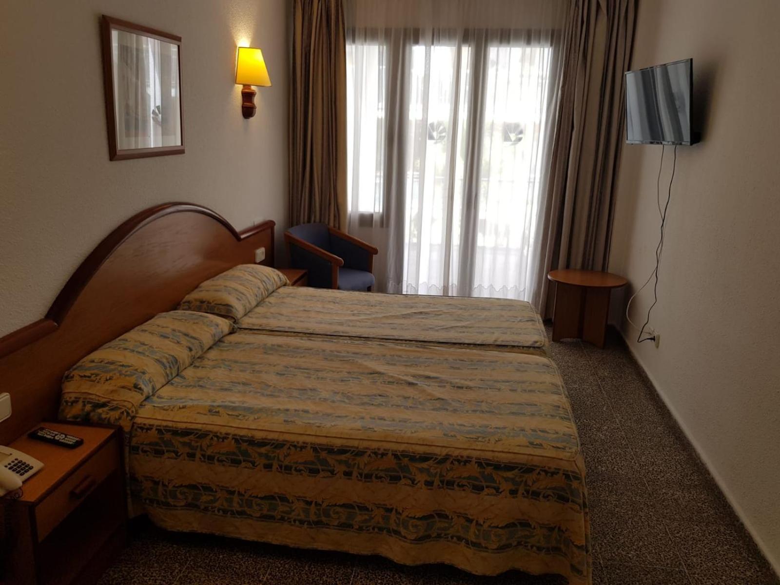 Twin Room Terrace