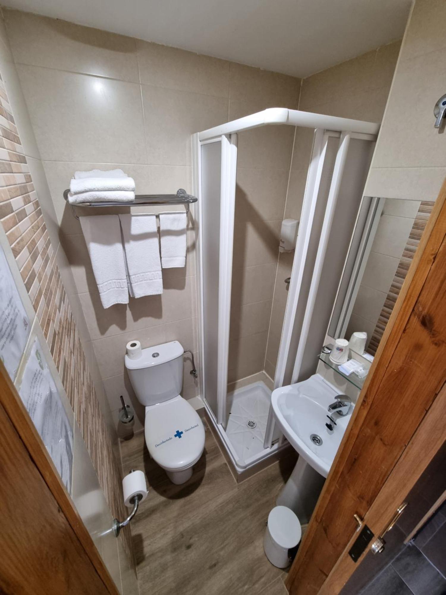 Double Room,1609742102:JPEG