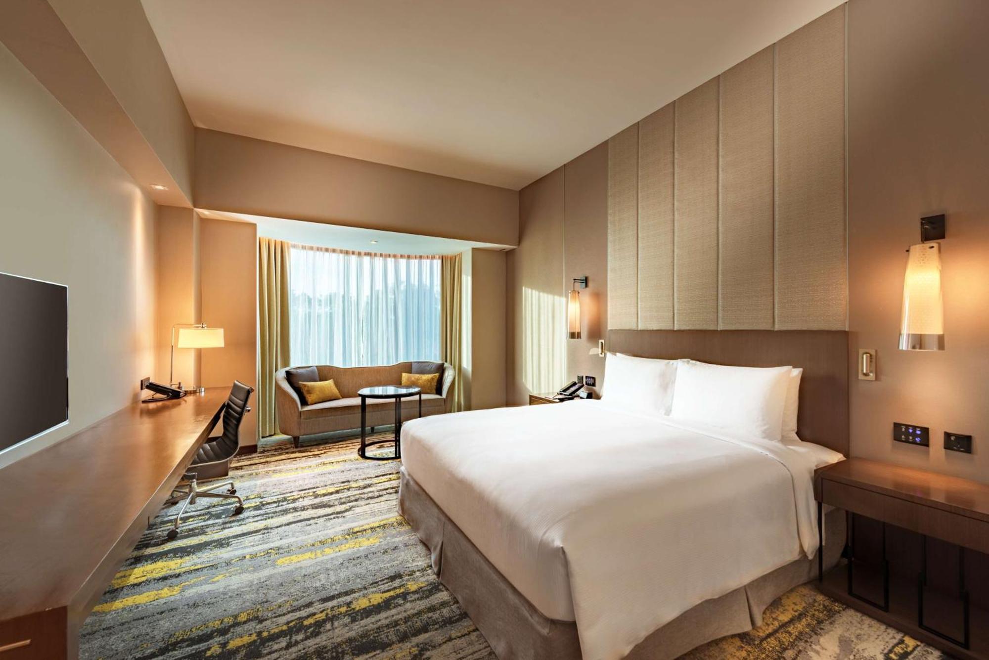Premium King Room