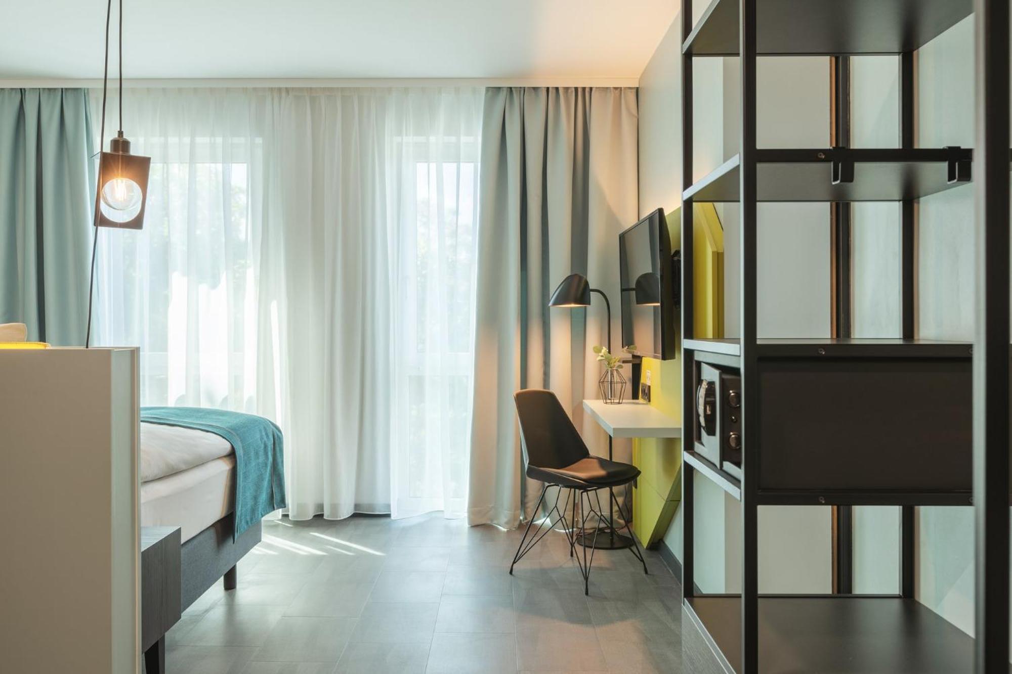 Standard Room,1609790143:JPEG