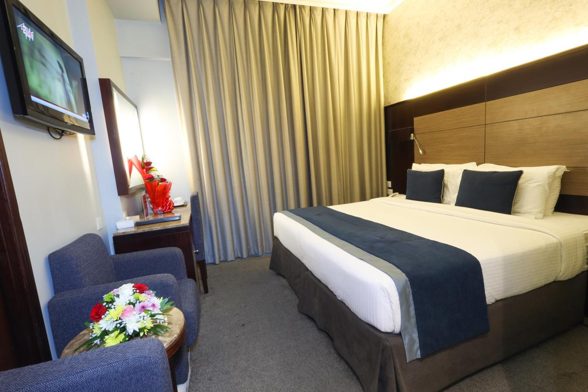 Standard King Room