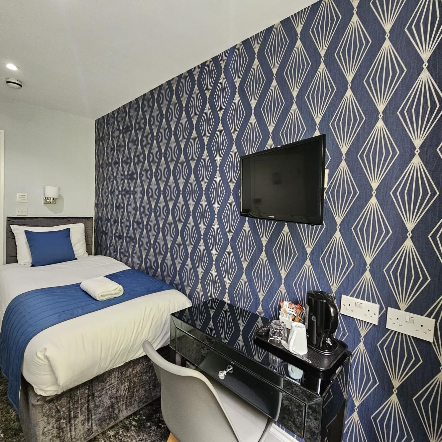 Single Room En Suite
