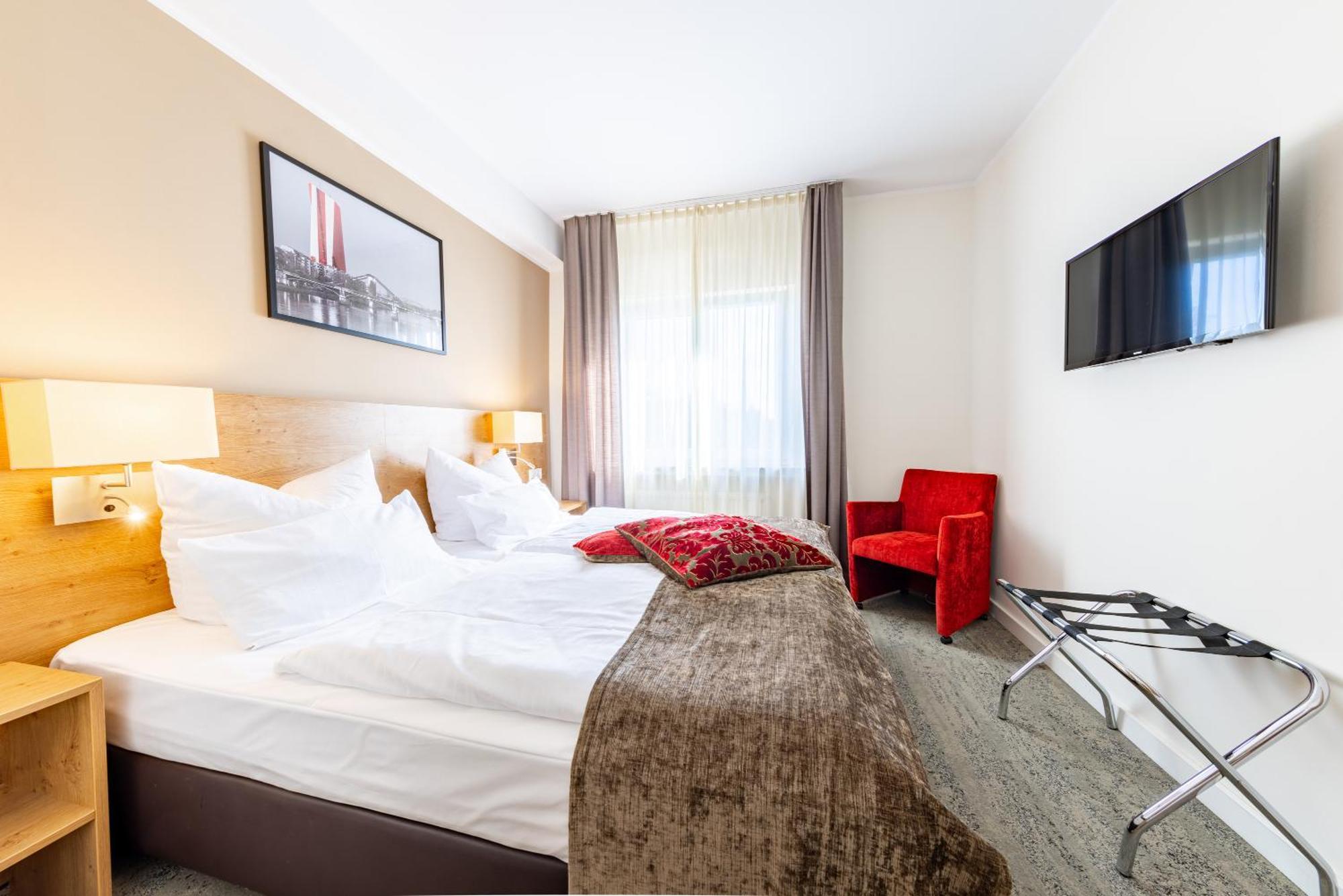 Standard Double Room,1611057338:JPEG