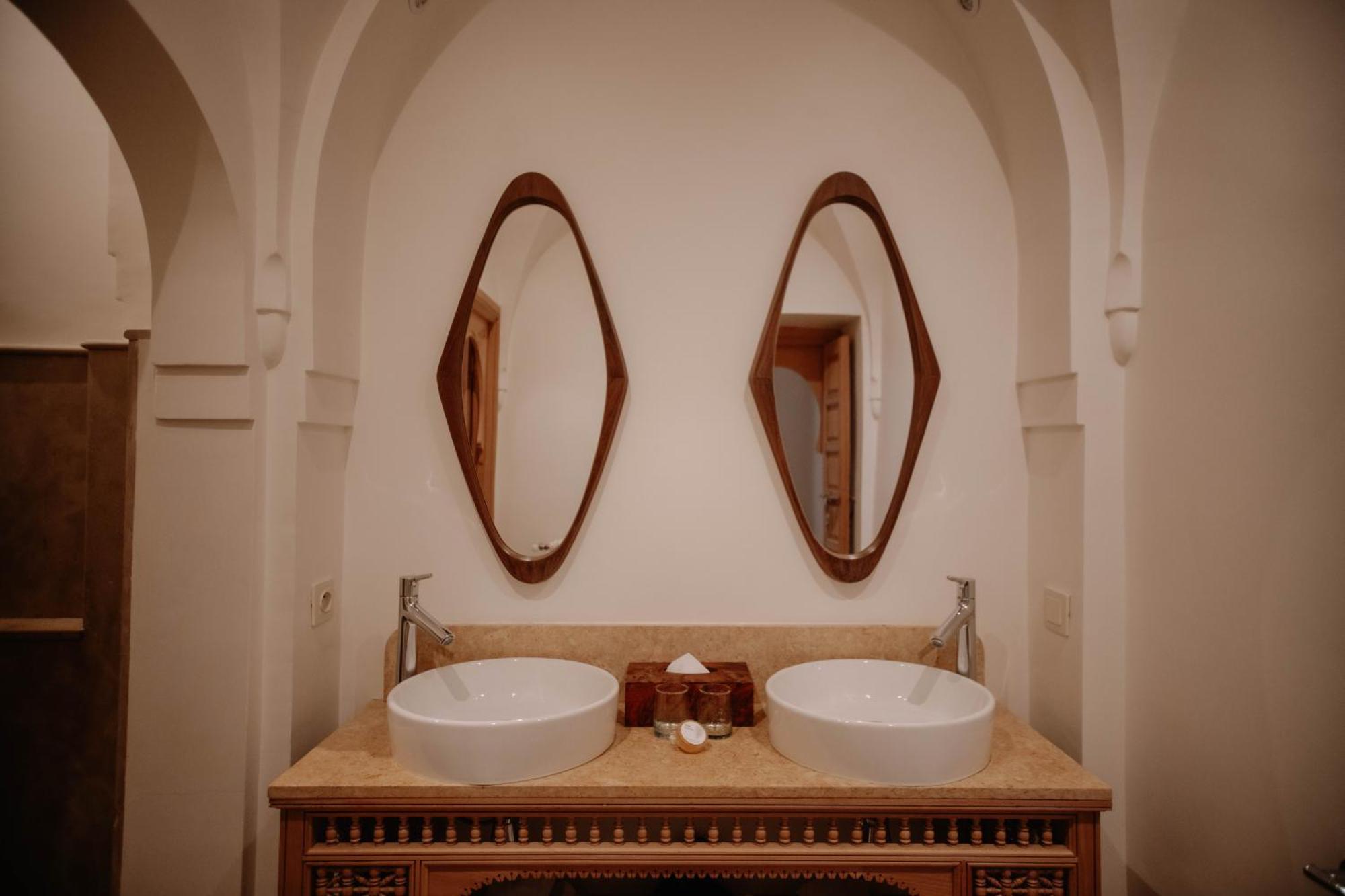Classic Double Room,1611062061:JPEG