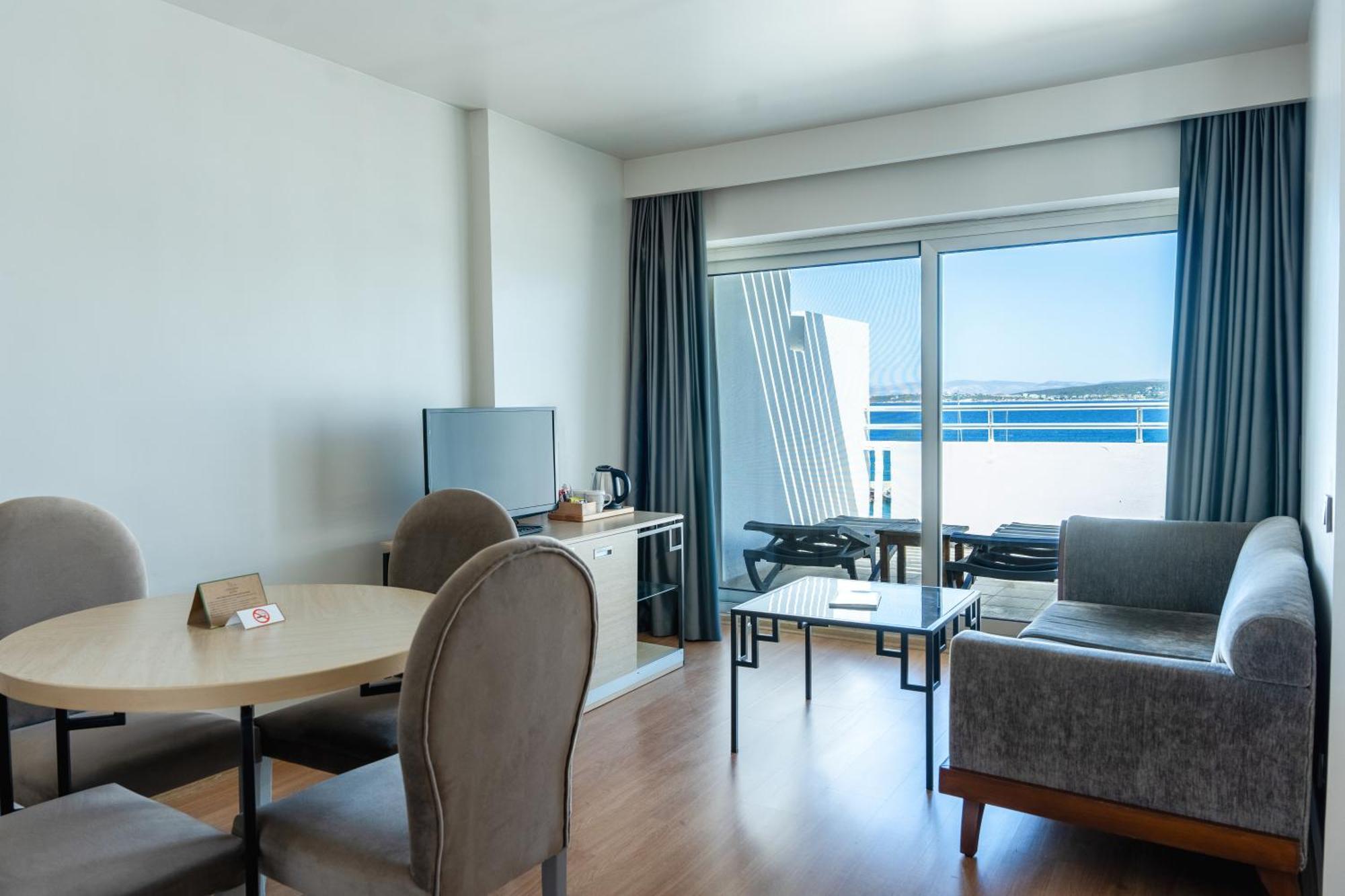 Large Double Room