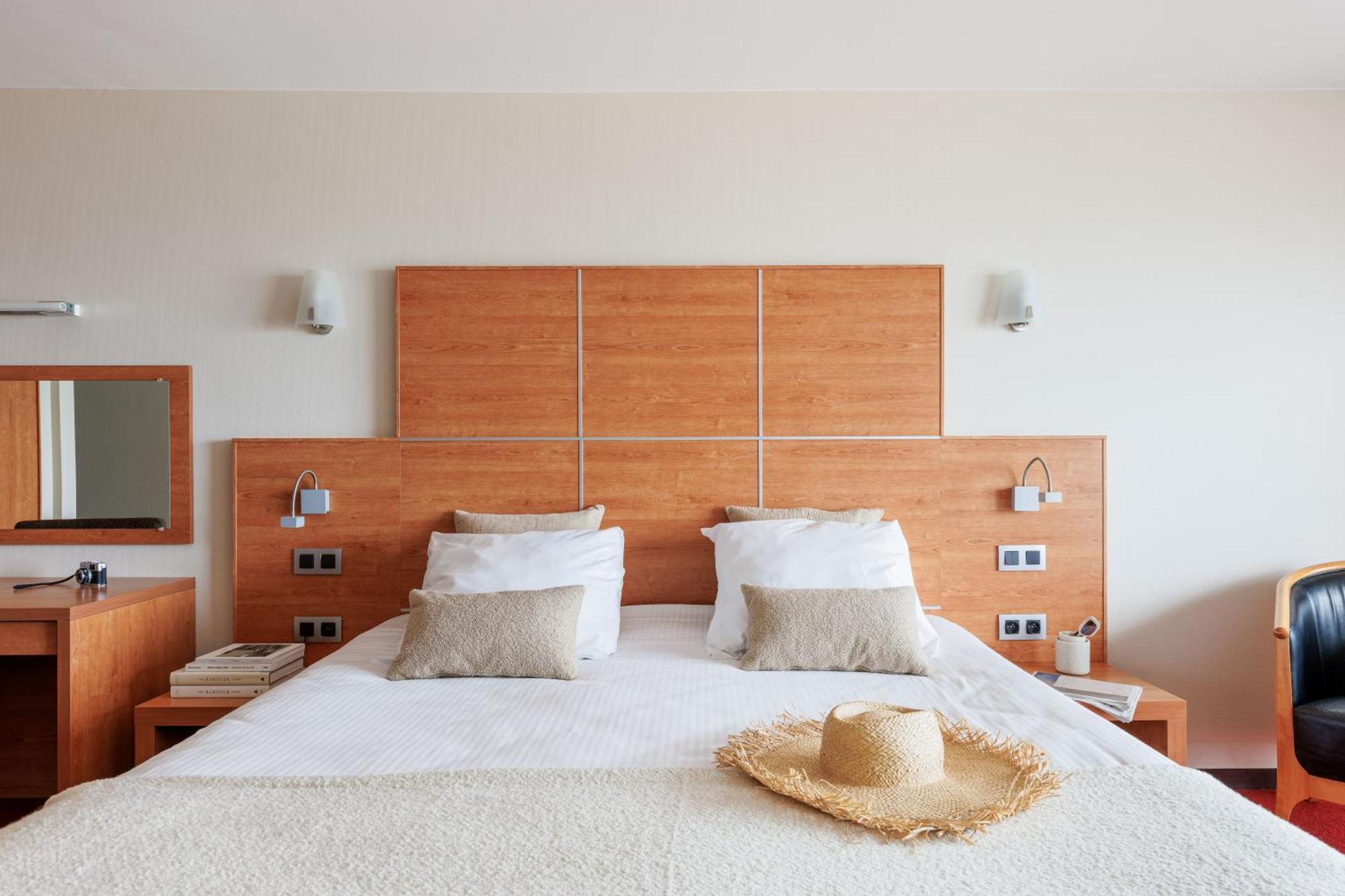 Deluxe Twin Room Sea View